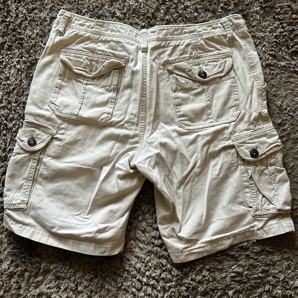 Stone Aeropostale Cargo shorts, size 36 - Picture 4 of 4